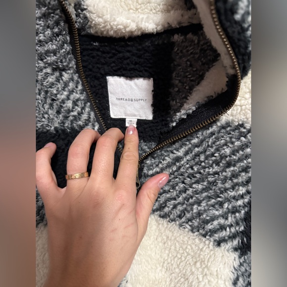 Thread & Supply - Picture 2 of 2